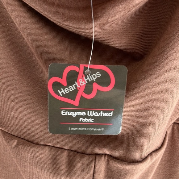 $5 SALE t! Taupe Romper - Picture 5 of 6